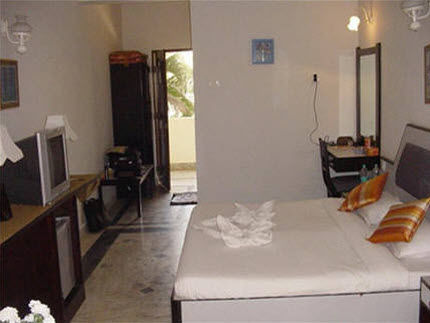Hôtel Dolphin Bay à Goa Extérieur photo