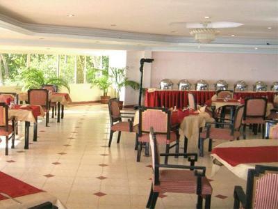 Hôtel Dolphin Bay à Goa Extérieur photo
